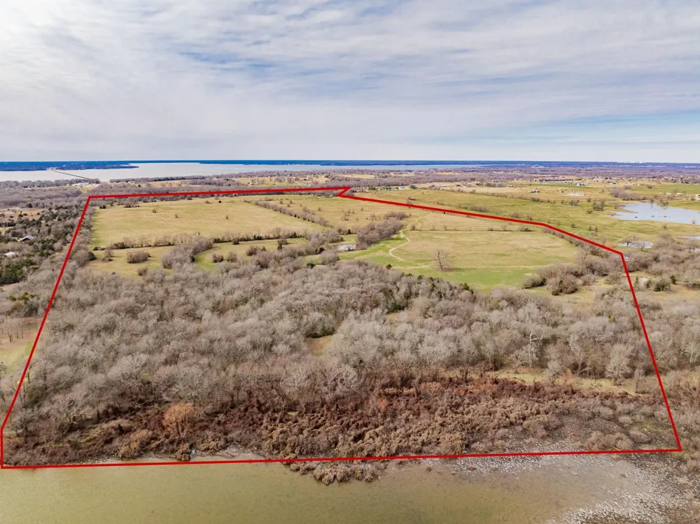 352 Rs County Road 1605 Point, TX 75472