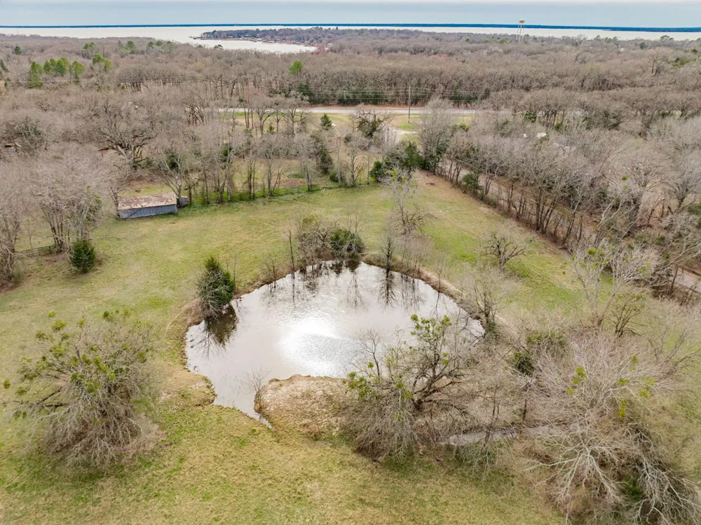 352 Rs County Road 1605 Point, TX 75472