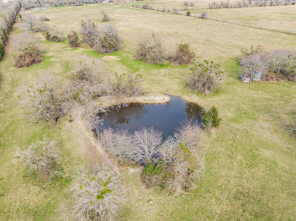 352 Rs County Road 1605 Point, TX 75472