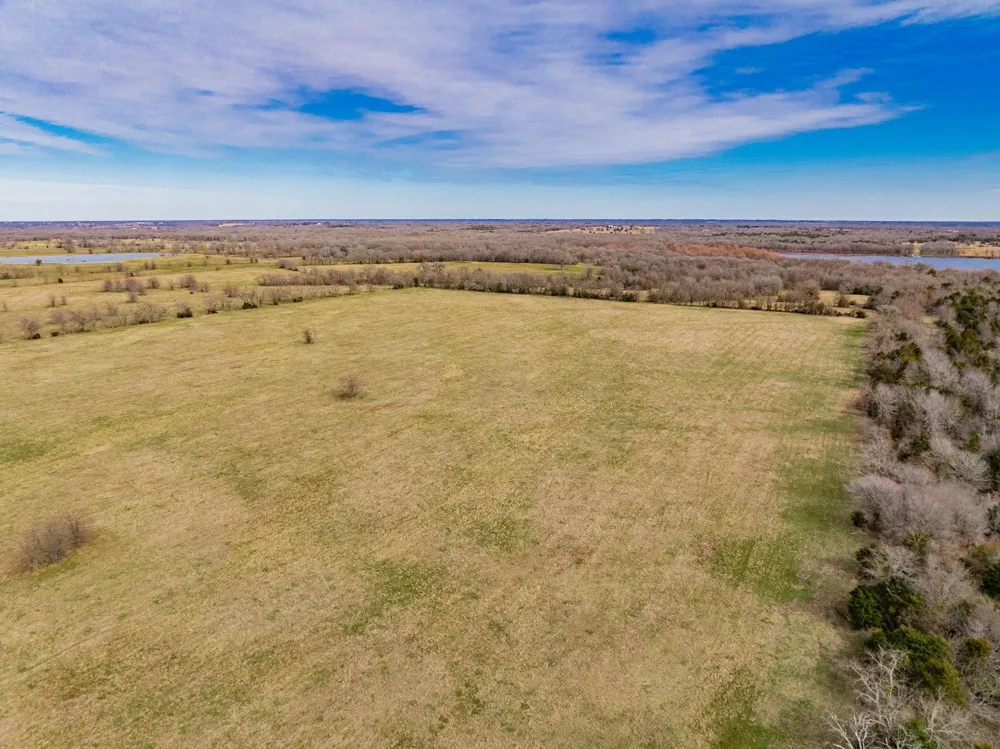 352 Rs County Road 1605 Point, TX 75472