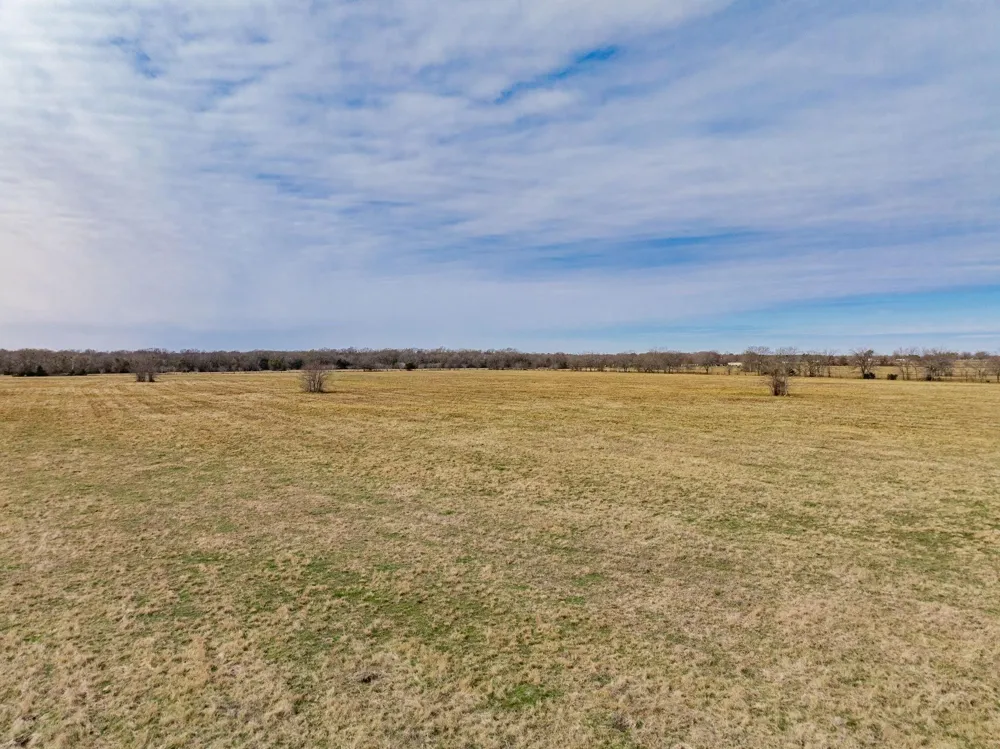 352 Rs County Road 1605 Point, TX 75472