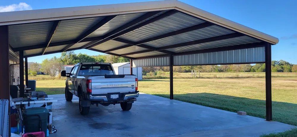 4396 S Farm Road 275 S Cumby, TX 75433
