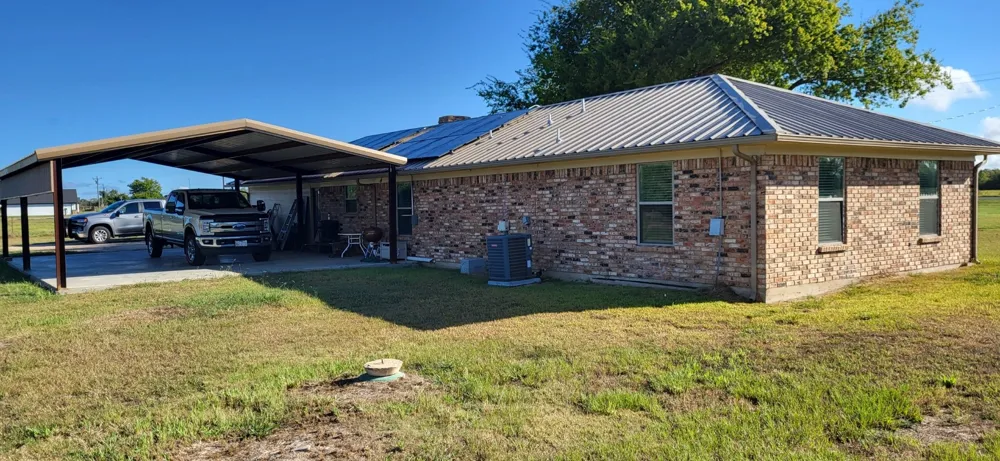 4396 S Farm Road 275 S Cumby, TX 75433