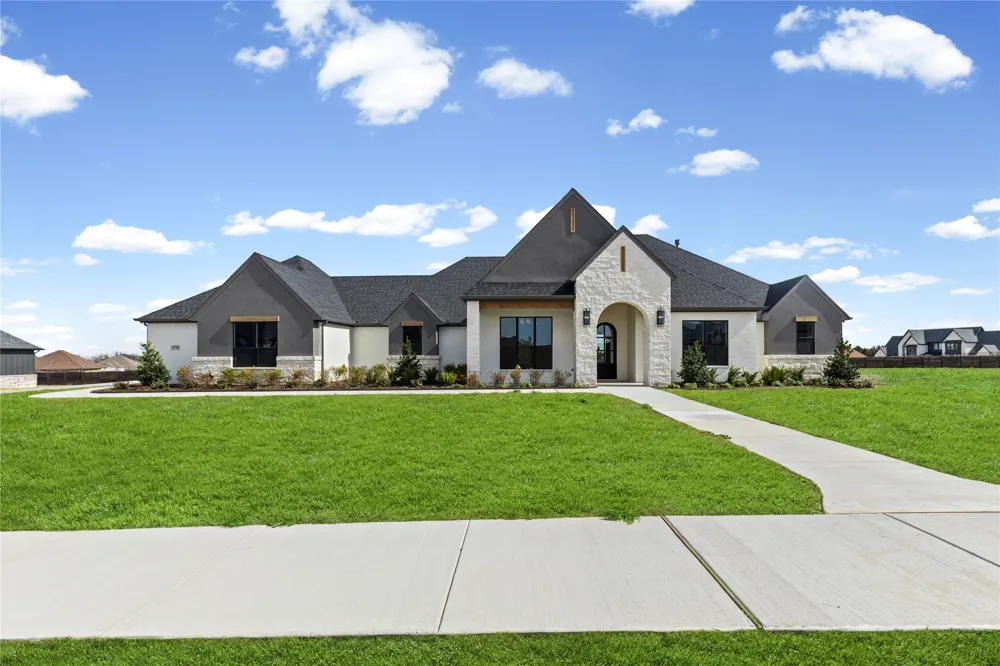 4720 Magnolia Trail Midlothian, TX 76065
