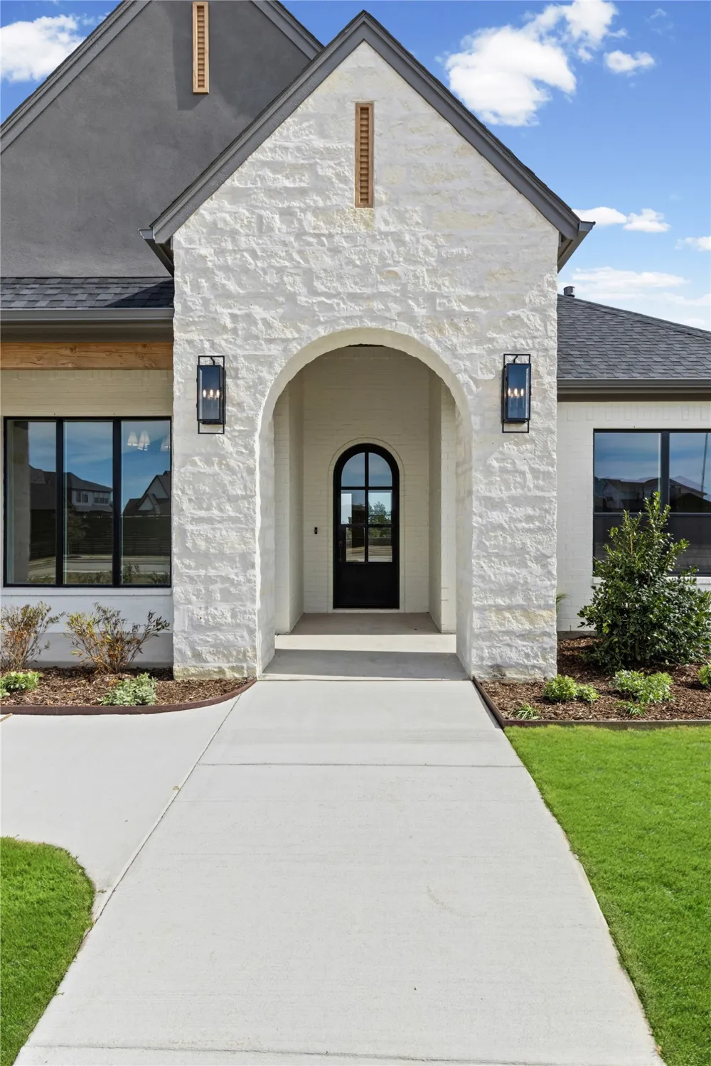 4720 Magnolia Trail Midlothian, TX 76065
