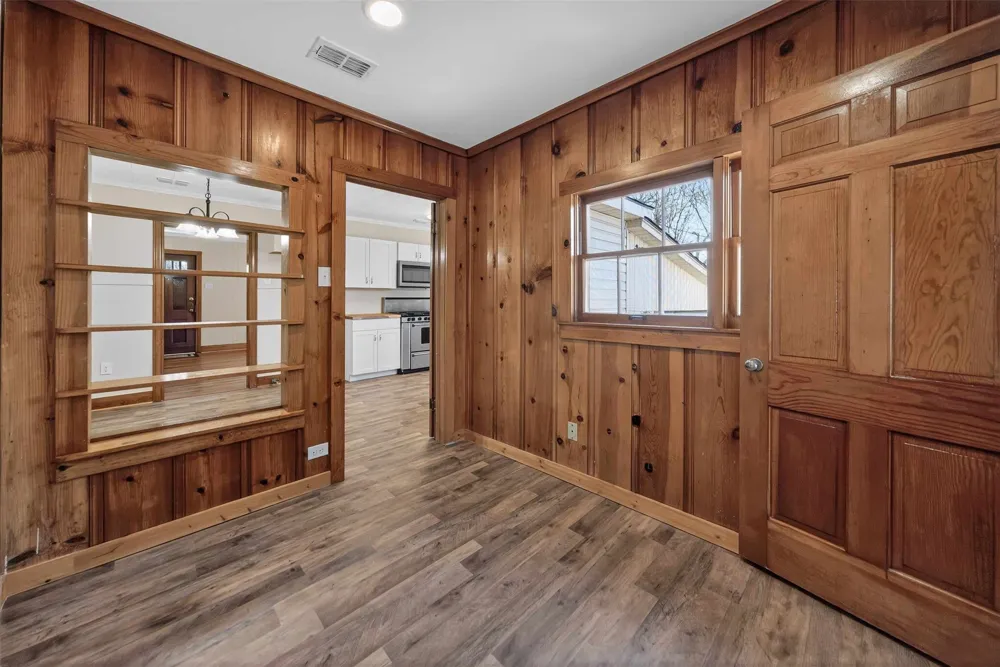 404 Rogers Avenue Henderson, TX 75654