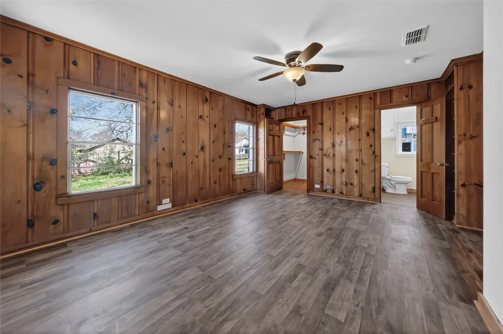 404 Rogers Avenue Henderson, TX 75654