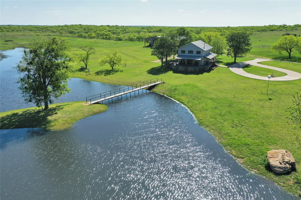 8617 Farm to Market 175 Jacksboro, TX 76458