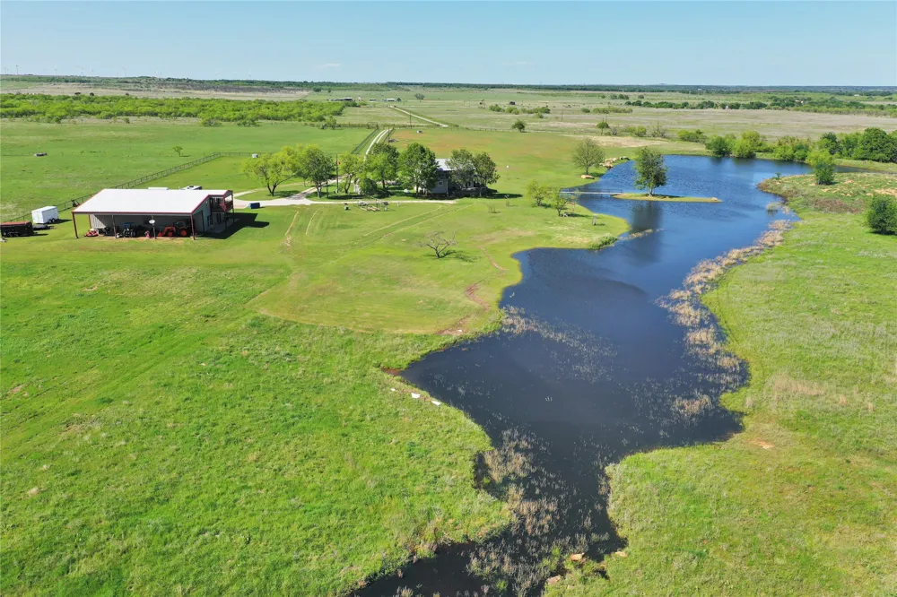 8617 Farm to Market 175 Jacksboro, TX 76458