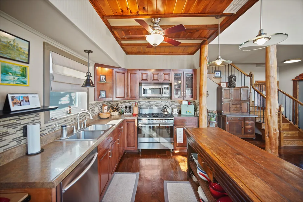 8617 Farm to Market 175 Jacksboro, TX 76458