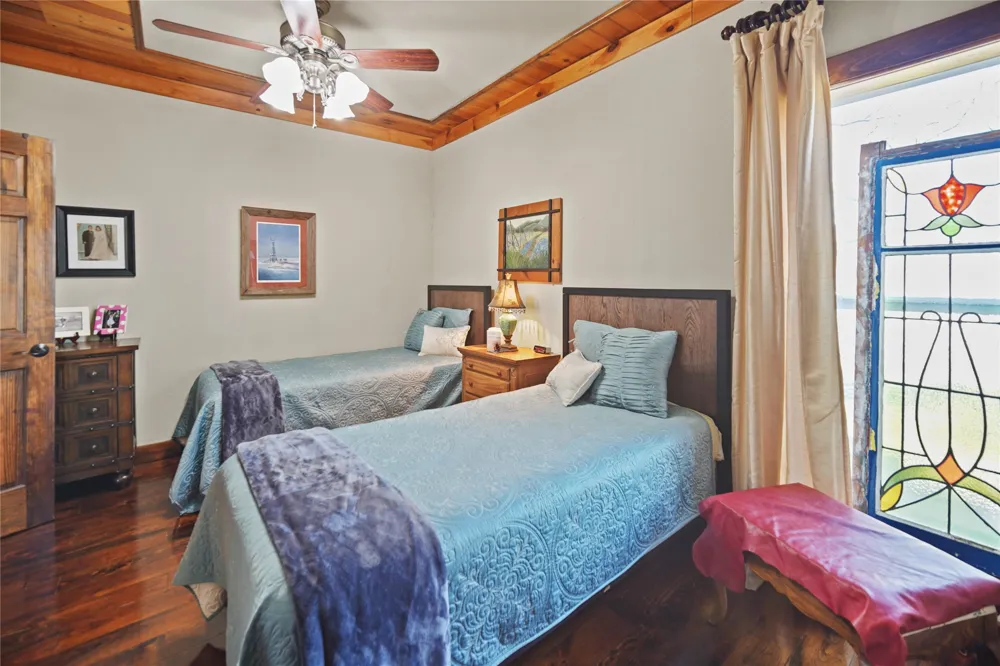 8617 Farm to Market 175 Jacksboro, TX 76458