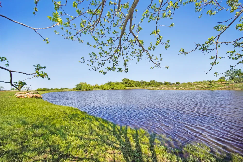 8617 Farm to Market 175 Jacksboro, TX 76458