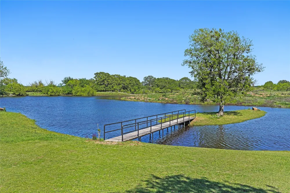 8617 Farm to Market 175 Jacksboro, TX 76458