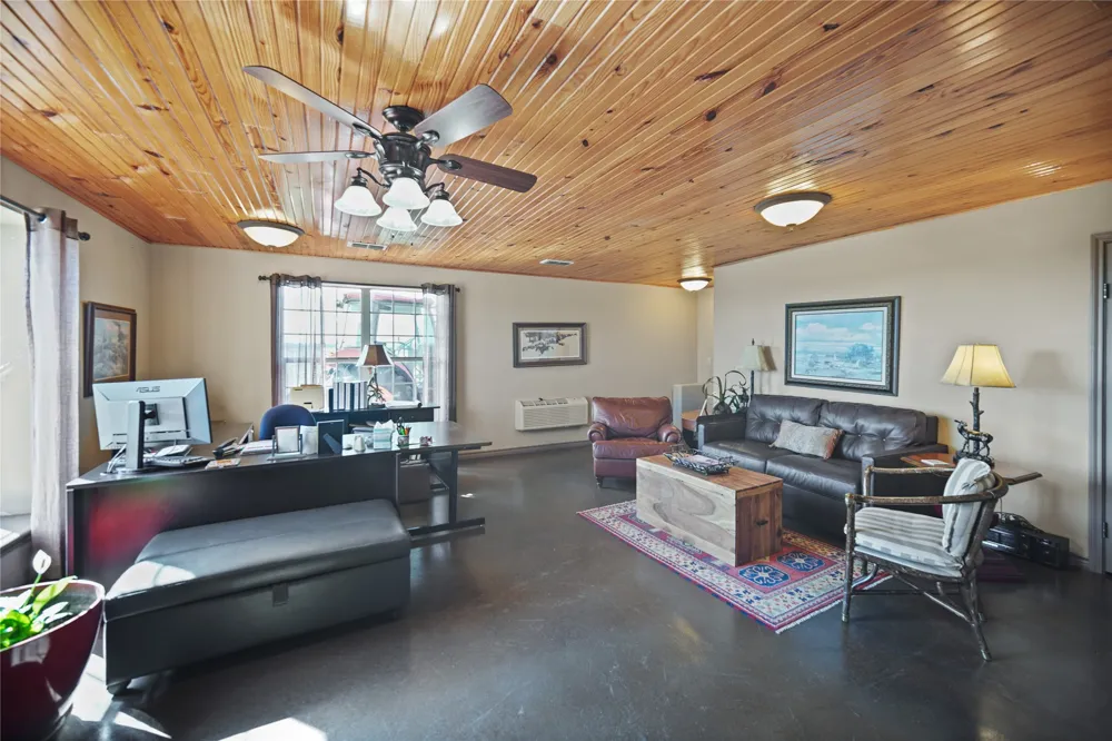 8617 Farm to Market 175 Jacksboro, TX 76458