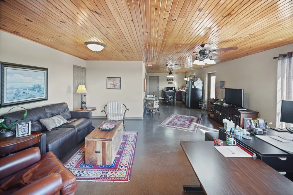 8617 Farm to Market 175 Jacksboro, TX 76458