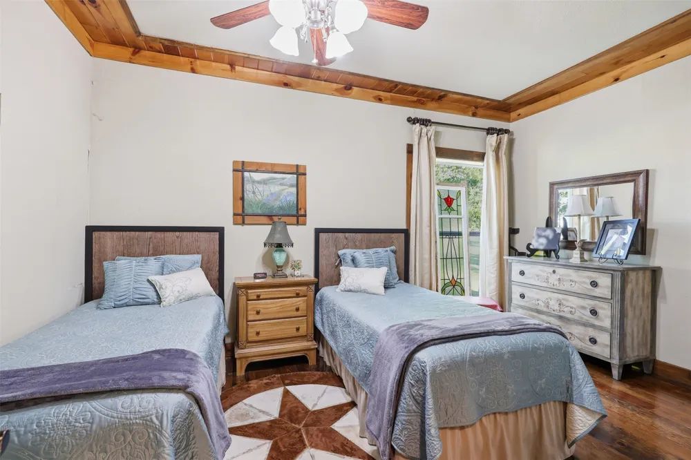 8617 Farm to Market 175 Jacksboro, TX 76458