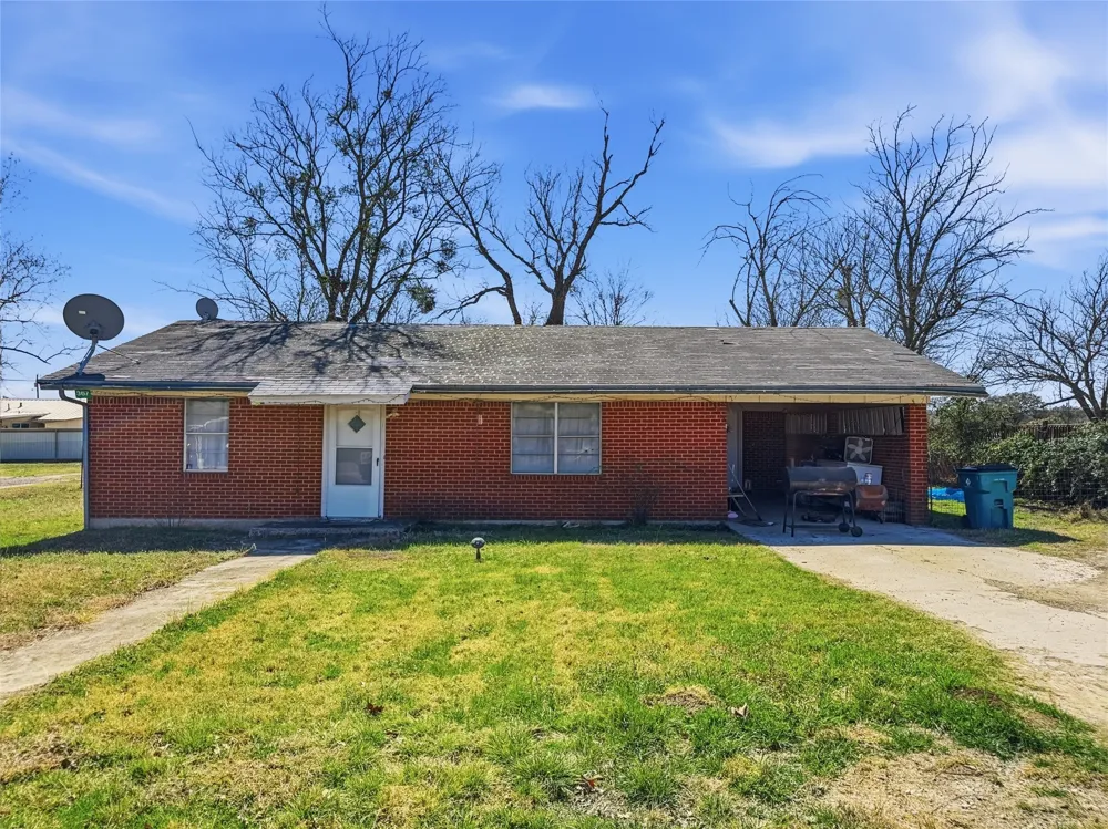 367 W Allen Street Evant, TX 76525