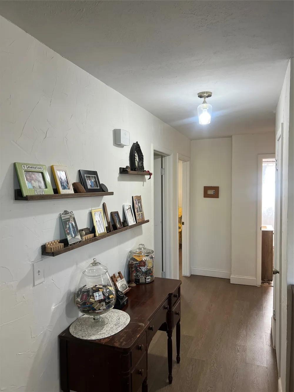 216 Woodlawn Avenue Strawn, TX 76475