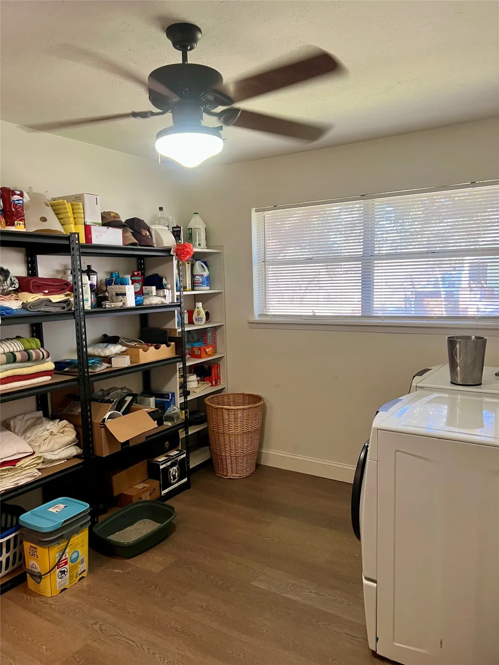 216 Woodlawn Avenue Strawn, TX 76475