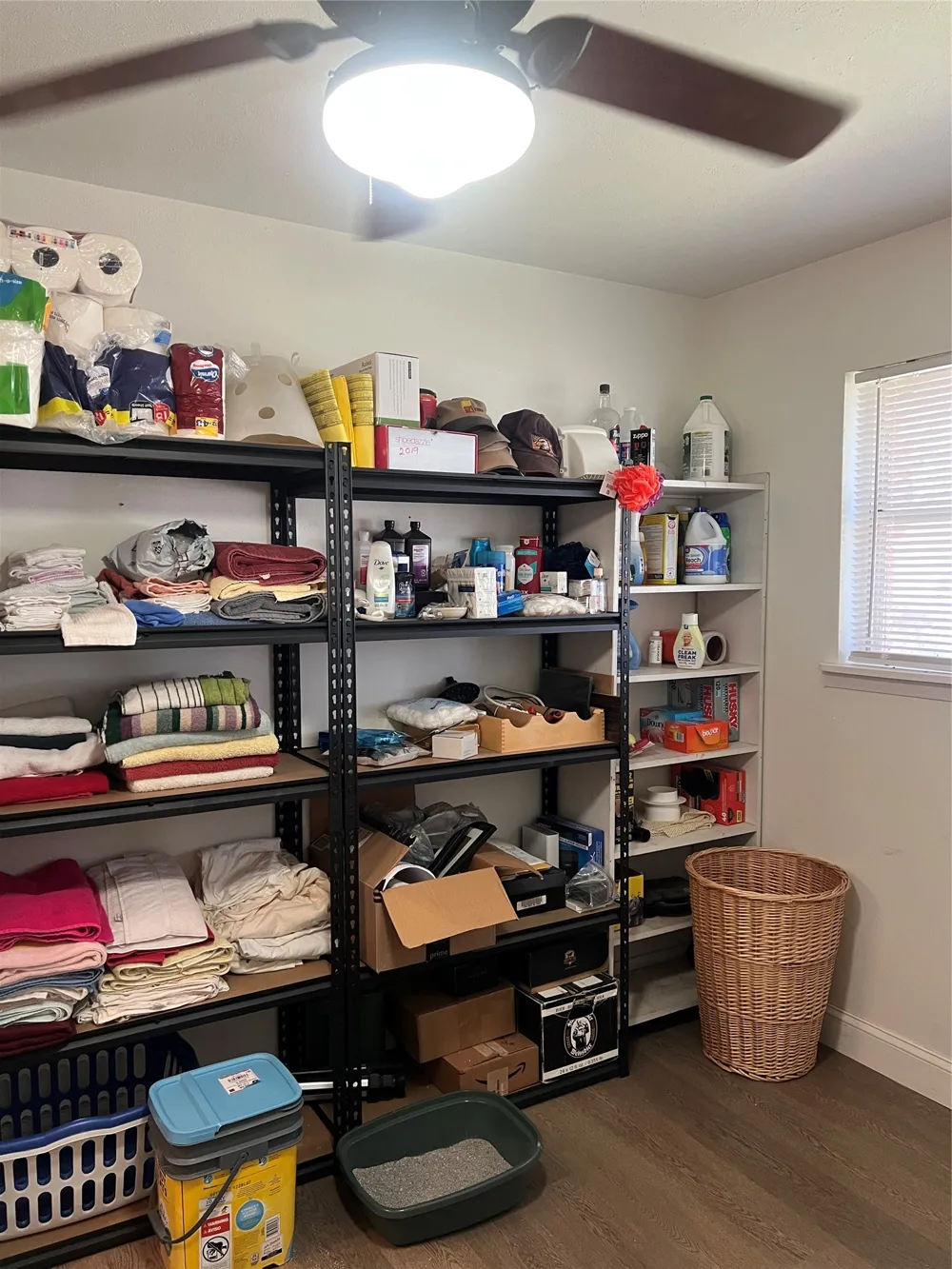 216 Woodlawn Avenue Strawn, TX 76475
