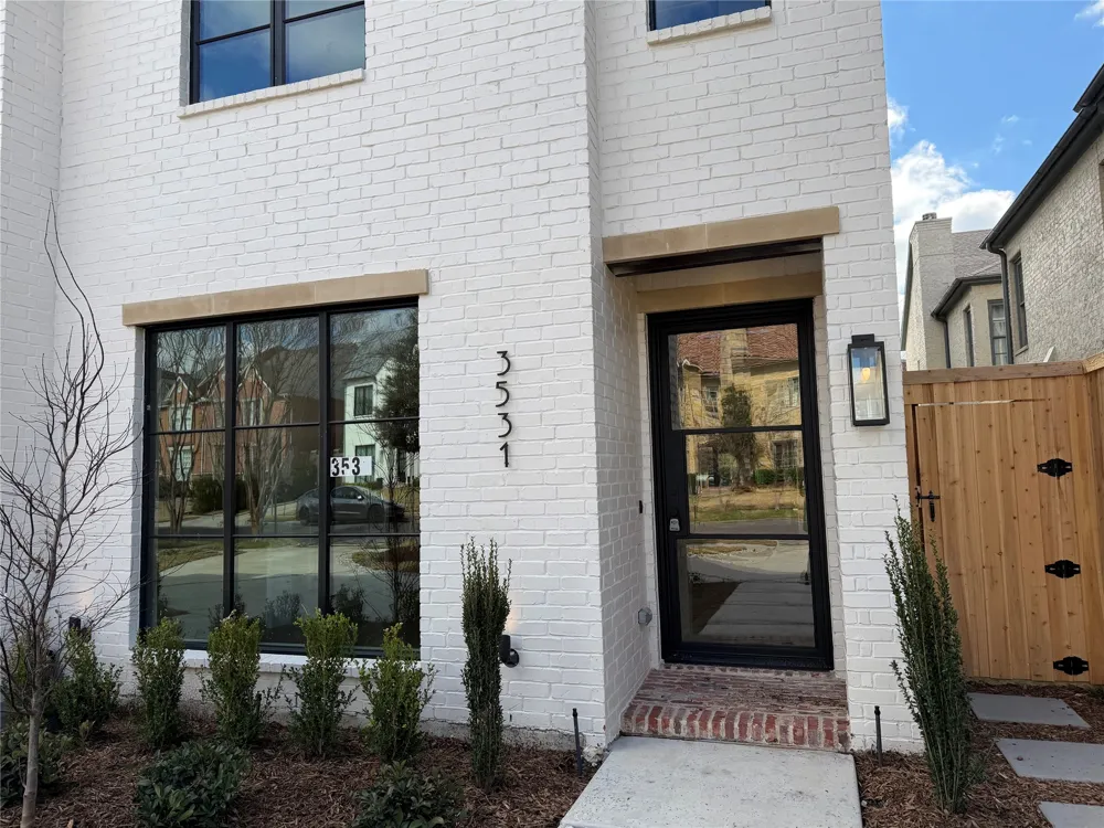 3531 ASBURY STREET University Park, TX 75205
