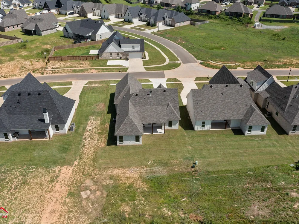 37 Turtle Creek Drive Benton, LA 71006