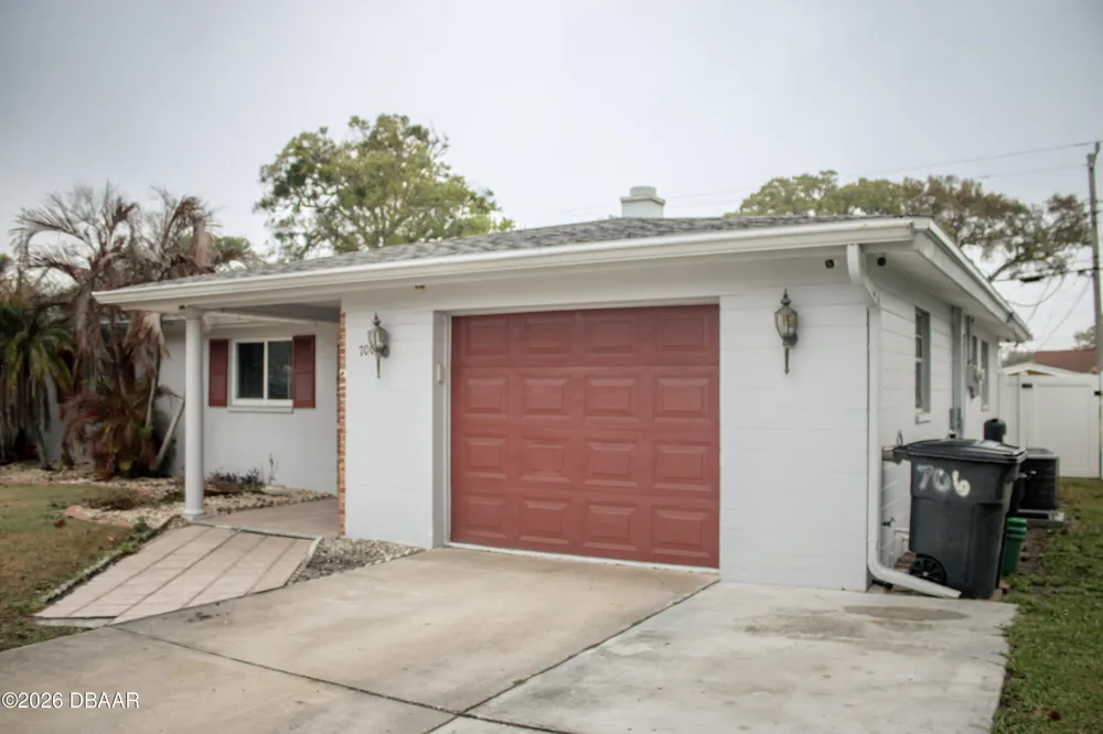 706 Marathon Way South Daytona, FL 32119