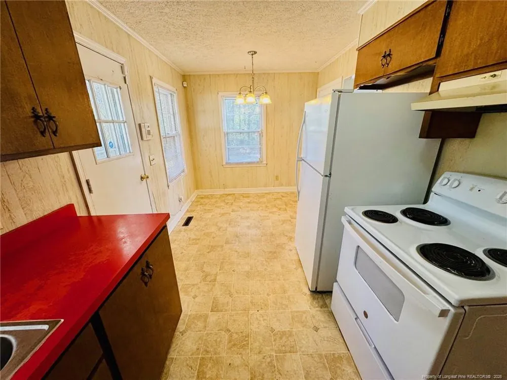 803 Floyd Street Fairmont, NC 28340