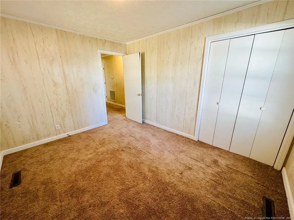 803 Floyd Street Fairmont, NC 28340