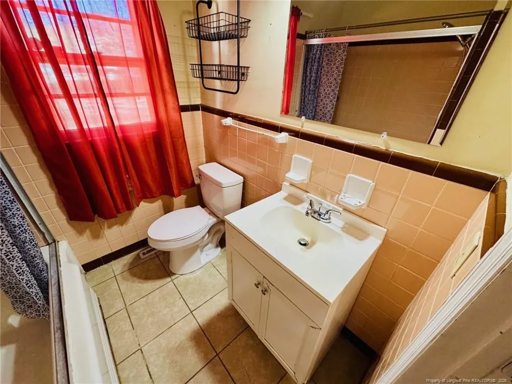 803 Floyd Street Fairmont, NC 28340