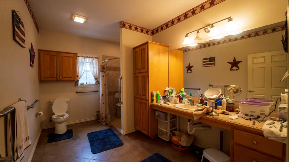 191 Clydesdale Drive Dale, TX 78616