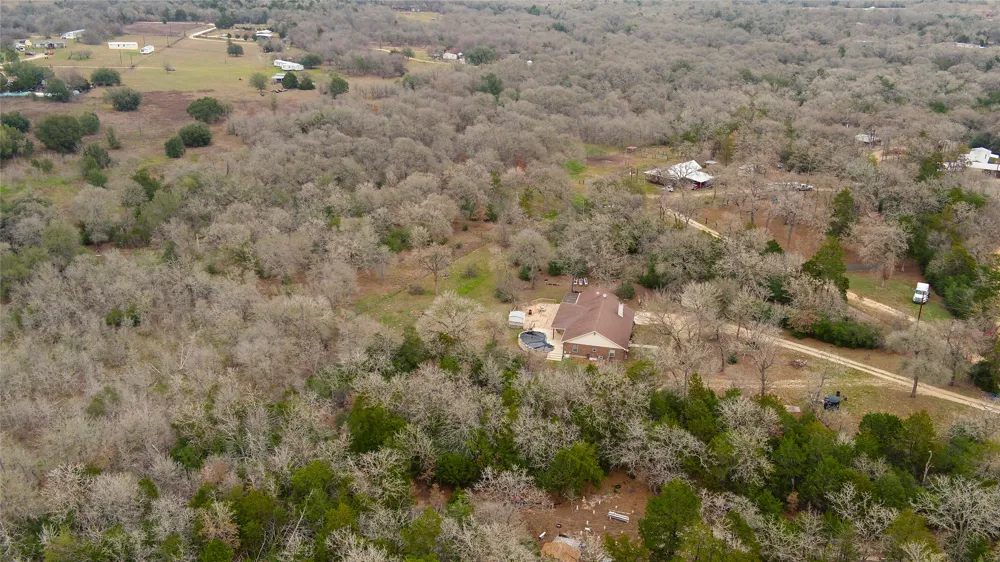 191 Clydesdale Drive Dale, TX 78616