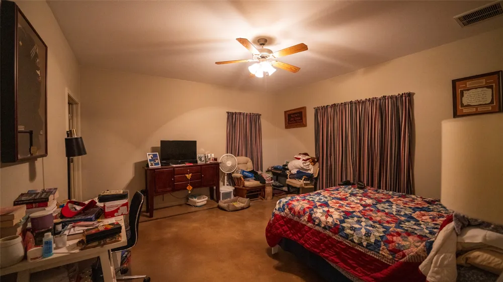 191 Clydesdale Drive Dale, TX 78616