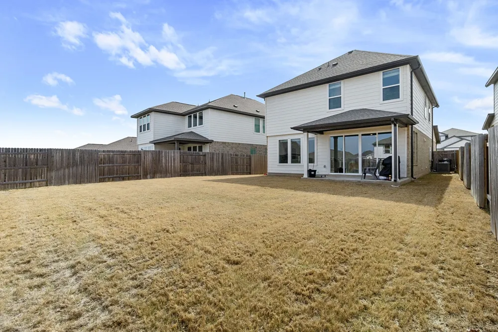 6406 Mallord Brook Bend Buda, TX 78610