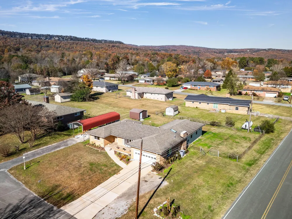 16 Japonica Street Flintstone, GA 30725