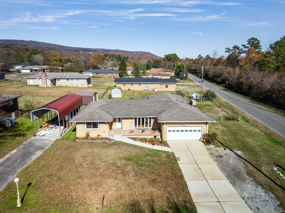 16 Japonica Street Flintstone, GA 30725