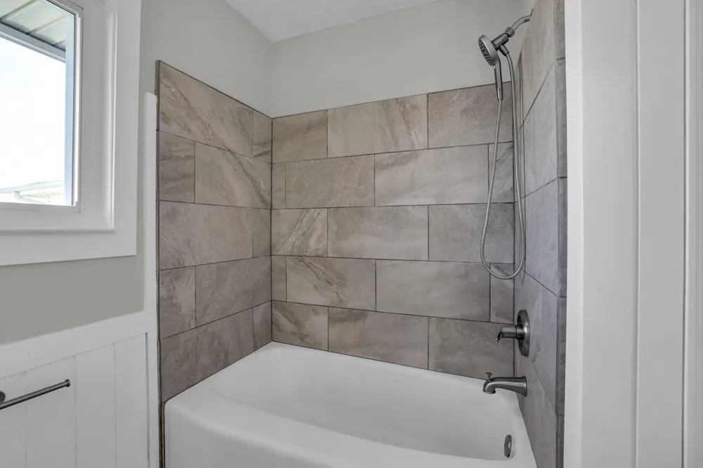 16 Japonica Street Flintstone, GA 30725