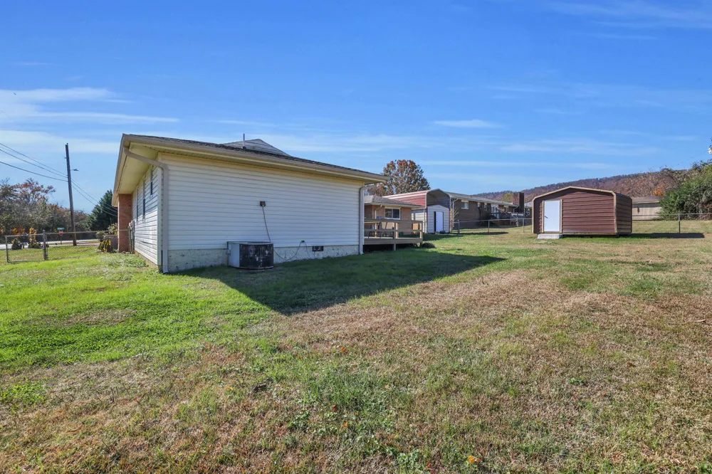 16 Japonica Street Flintstone, GA 30725