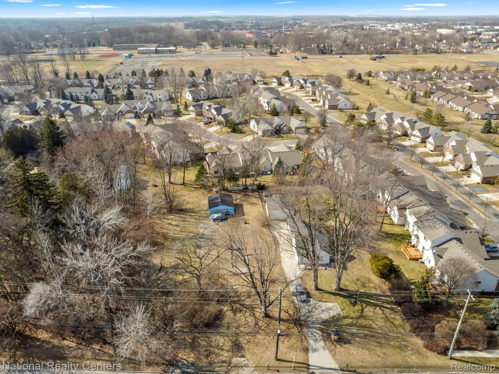 13450 Pardee Road Taylor City, MI 48180