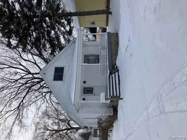 52 Carrington Street Harbor Beach City, MI 48441