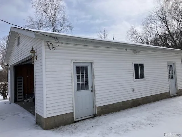 52 Carrington Street Harbor Beach City, MI 48441