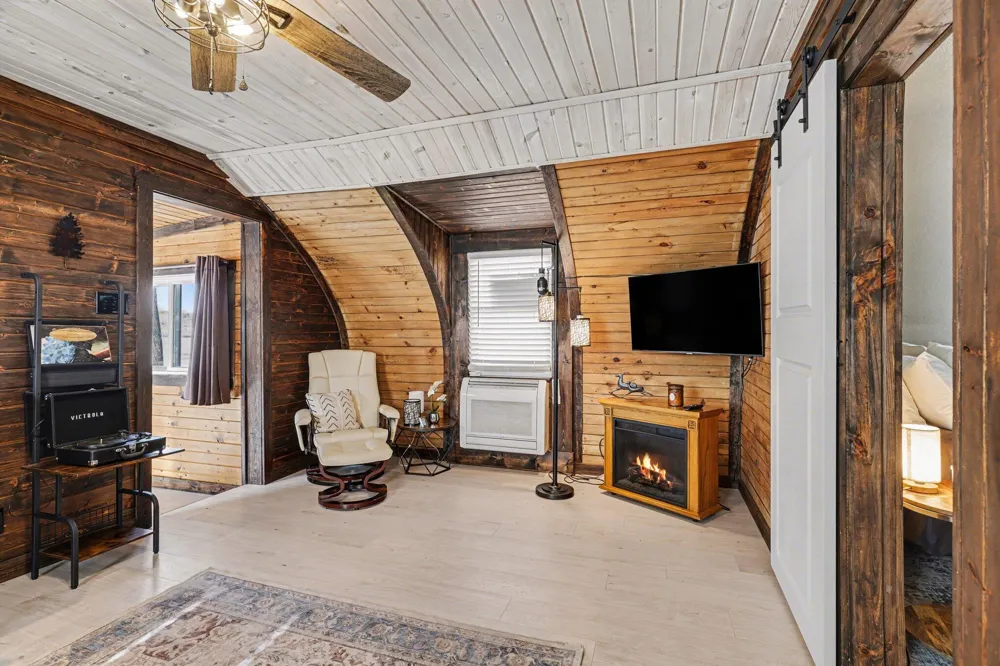 642 Swains Lake Drive Pulaski Township, MI 49237