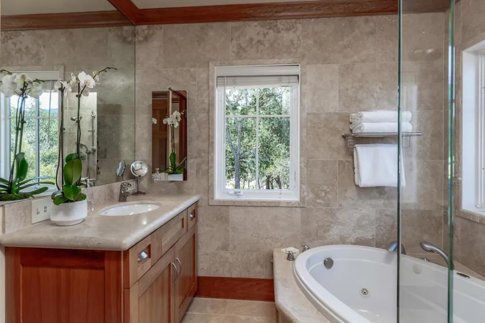 1 Redberry Portola Valley, CA 94028