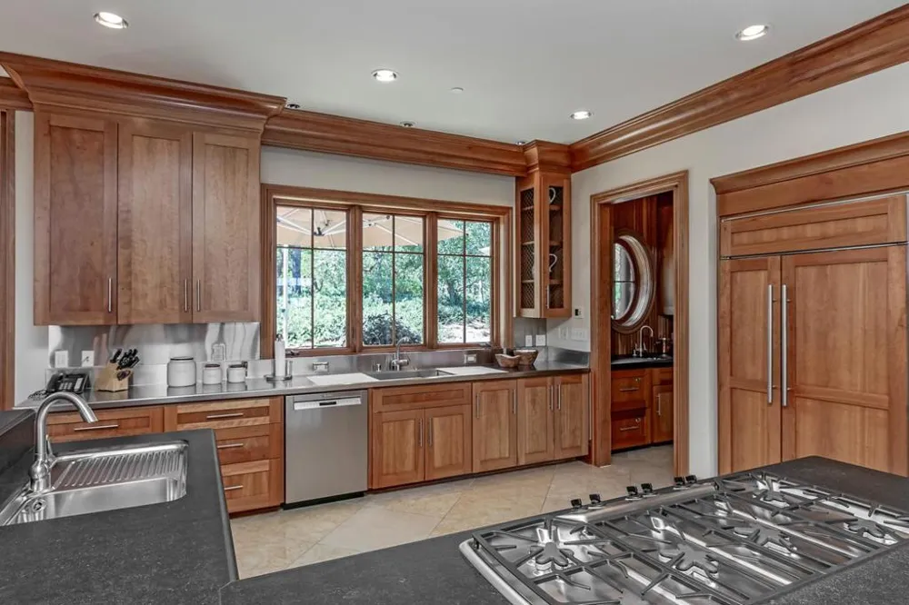 1 Redberry Portola Valley, CA 94028
