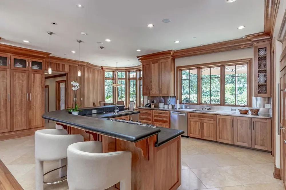 1 Redberry Portola Valley, CA 94028