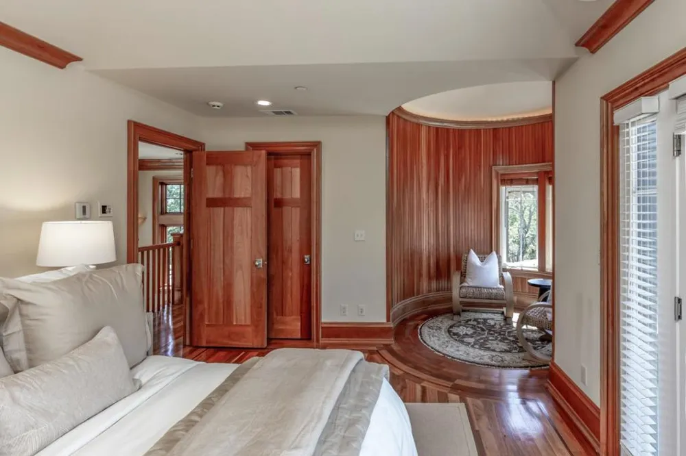 1 Redberry Portola Valley, CA 94028