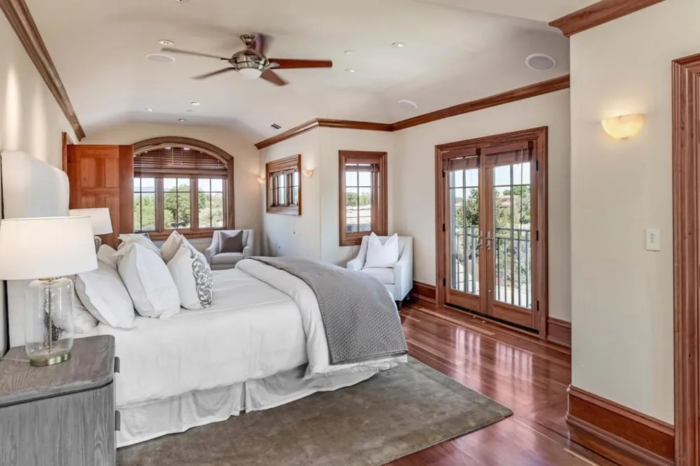 1 Redberry Portola Valley, CA 94028