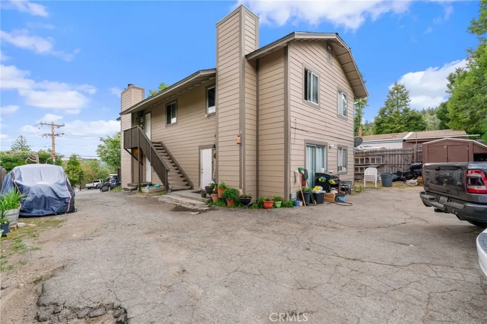 26166 Alpine Lane Twin Peaks, CA 92391