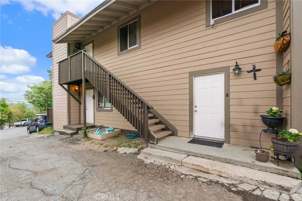 26166 Alpine Lane Twin Peaks, CA 92391