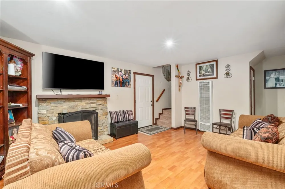 26166 Alpine Lane Twin Peaks, CA 92391